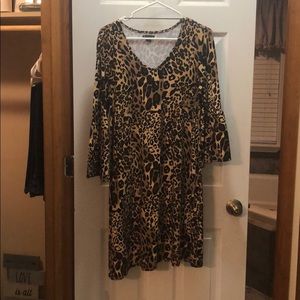 New Directions Cheetah print dress size M